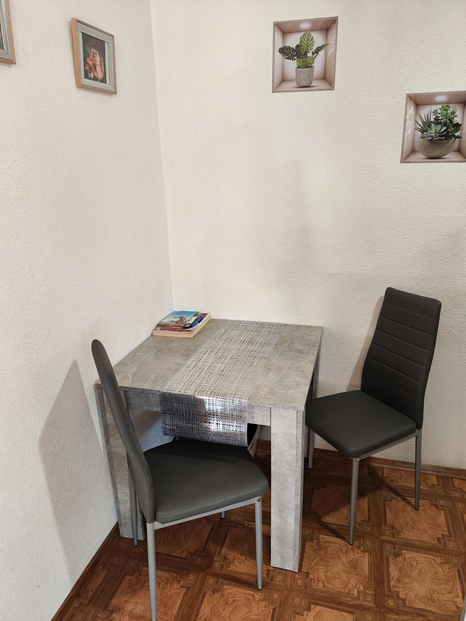 Byt V Centre Mesta Snina Exteriör bild